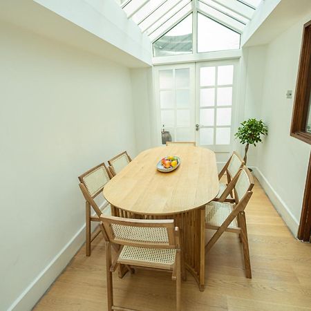 2Bedroom Gem In The Heart Of Kensington London Exteriör bild